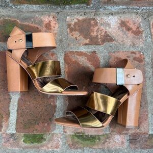 Sam Edelman Tan and Gold Block Heel Sandals